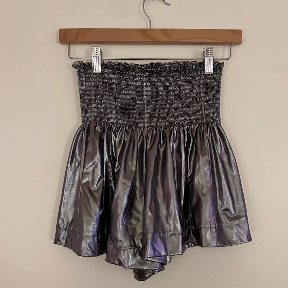 Queen of Sparkles Silver Gray Metallic Smocked Swing Shorts XS